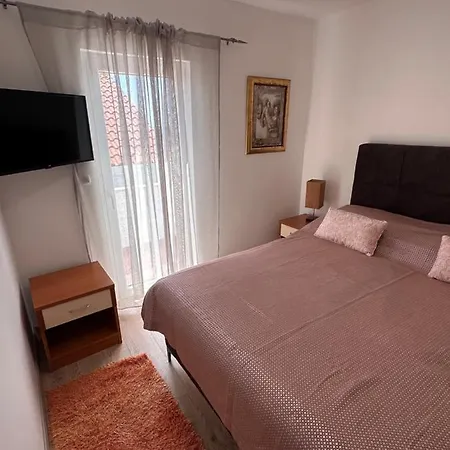 Tomas Ii Guest house