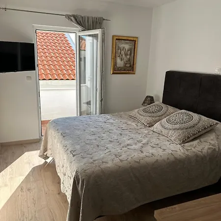 Tomas Ii 3* דוברובניק