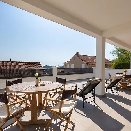 Tomas Ii 3* Dubrovnik