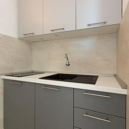 Tomas Ii Guest house 3*