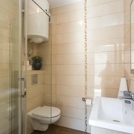 Guest house Tomas Ii 3*